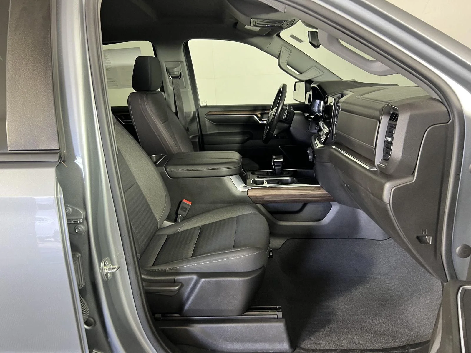 Used 2023 Sterling Gray Metallic Chevrolet RST image 14
