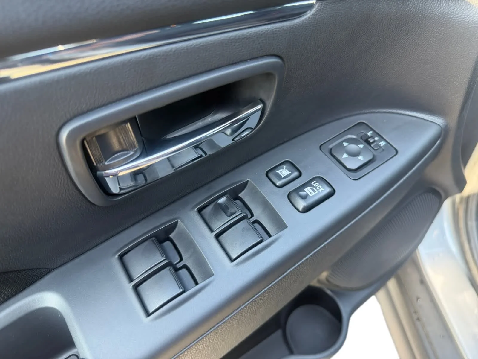 New 2026 Mercury Gray Metallic Mitsubishi Trail Edition image 11