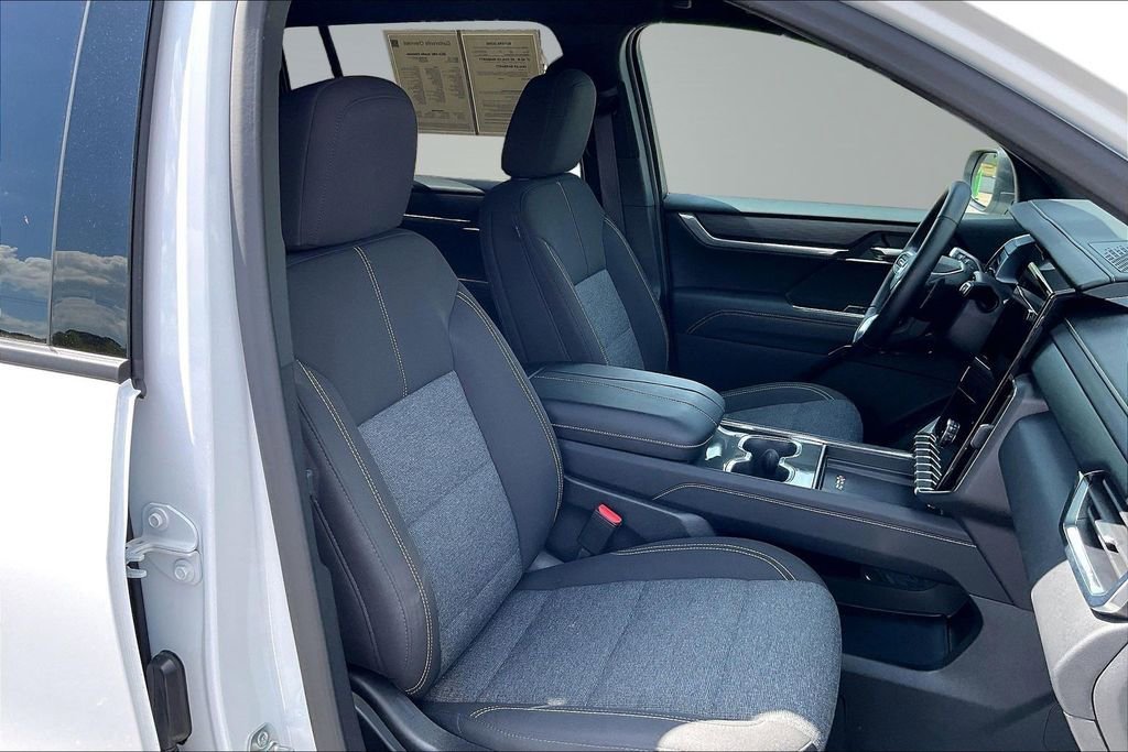 2025 GMC Acadia Elevation - Photo 7