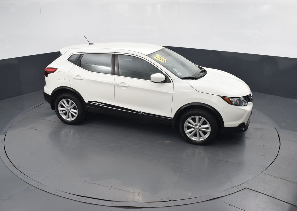 2017 NISSAN ROGUE SPORT - Image 40