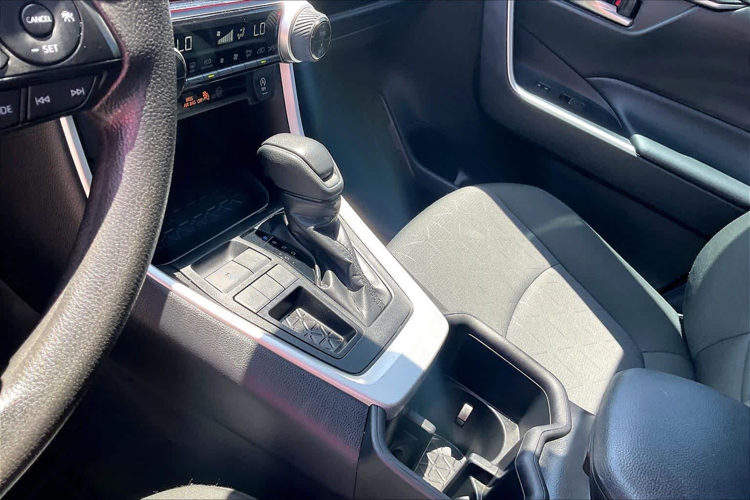 Used 2024 Silver Sky Metallic Toyota XLE image 17