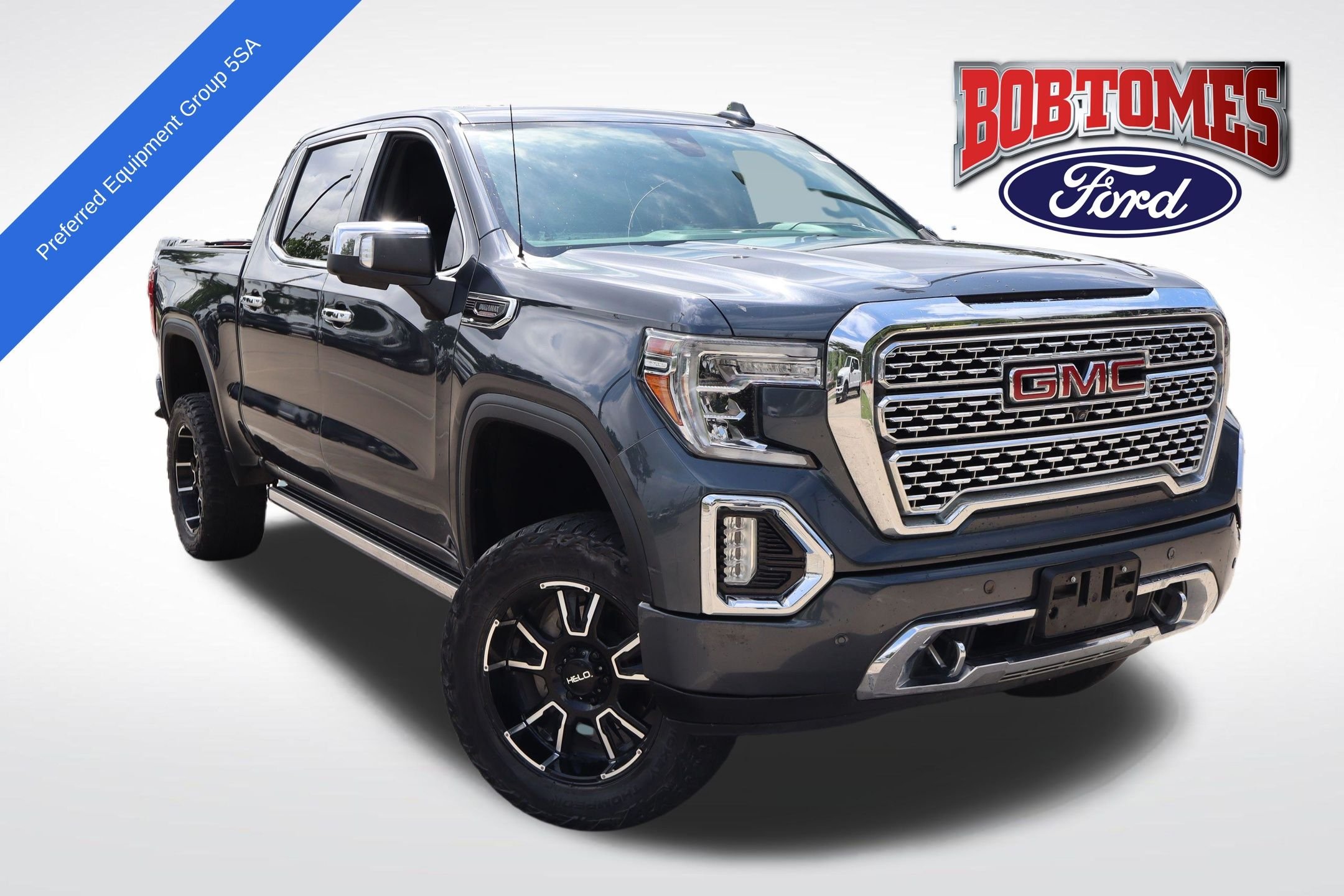 2021 GMC Sierra 4WD Crew Cab Short Box Denali's photo