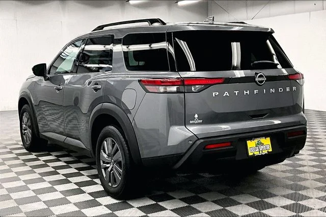 Used 2025 Gun Metallic Nissan SV image 2