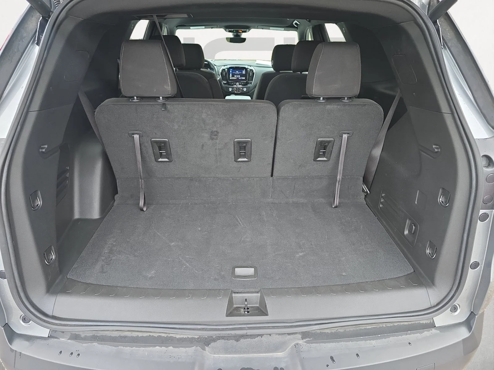 Used 2024 Sterling Gray Metallic Chevrolet LT Cloth image 12