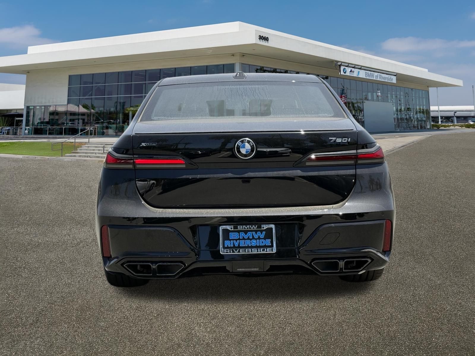New 2026 Black Sapphire Metallic BMW 760i xDrive image 9
