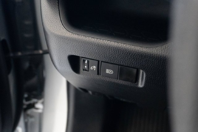 Used 2025 Silver Toyota LE image 8