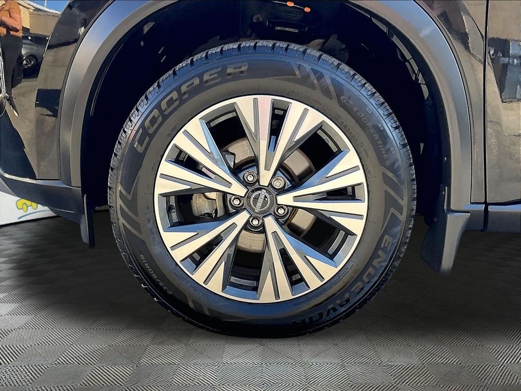 Used 2023 Black Nissan SV image 7