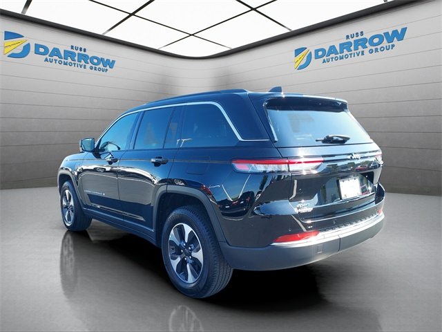 2024 Jeep Cherokee Limited 4xe photo 2