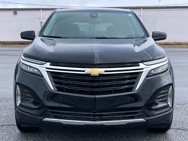Used 2024 Mosaic Black Metallic Chevrolet LT image 4