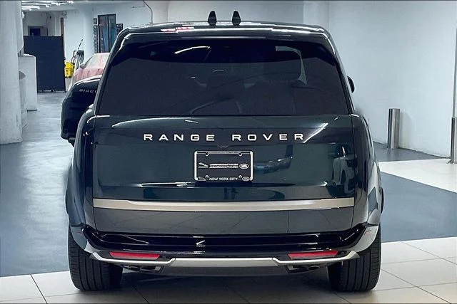 Certified Used 2025 Green Land Rover SE image 3