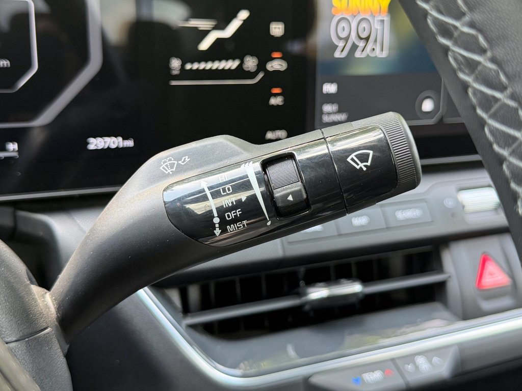 Used 2025 Morning Haze Kia EX image 26