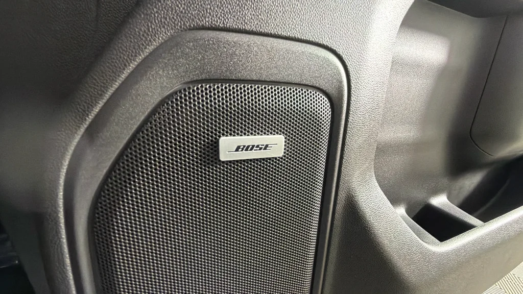 Used 2020 NORTHSKY BLUE METALLIC Chevrolet RST image 37