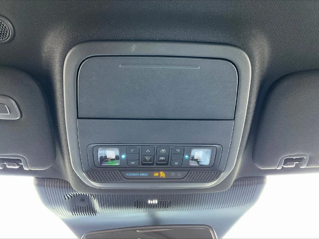 New 2027 Agate Black Metallic Ford ST image 25