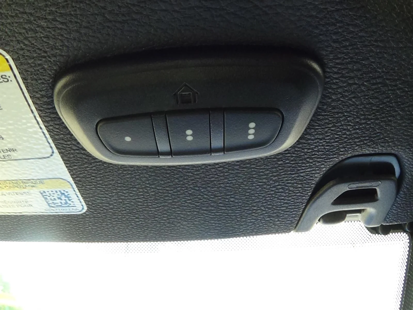 Used 2024 Hydro Blue Pearl Coat (pbj) Jeep Rubicon image 26
