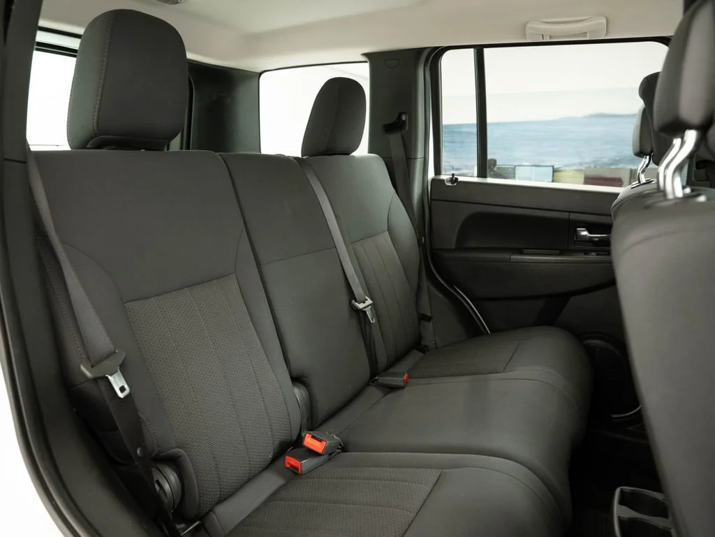 Used 2012 Bright White Clearcoat Jeep Sport image 40