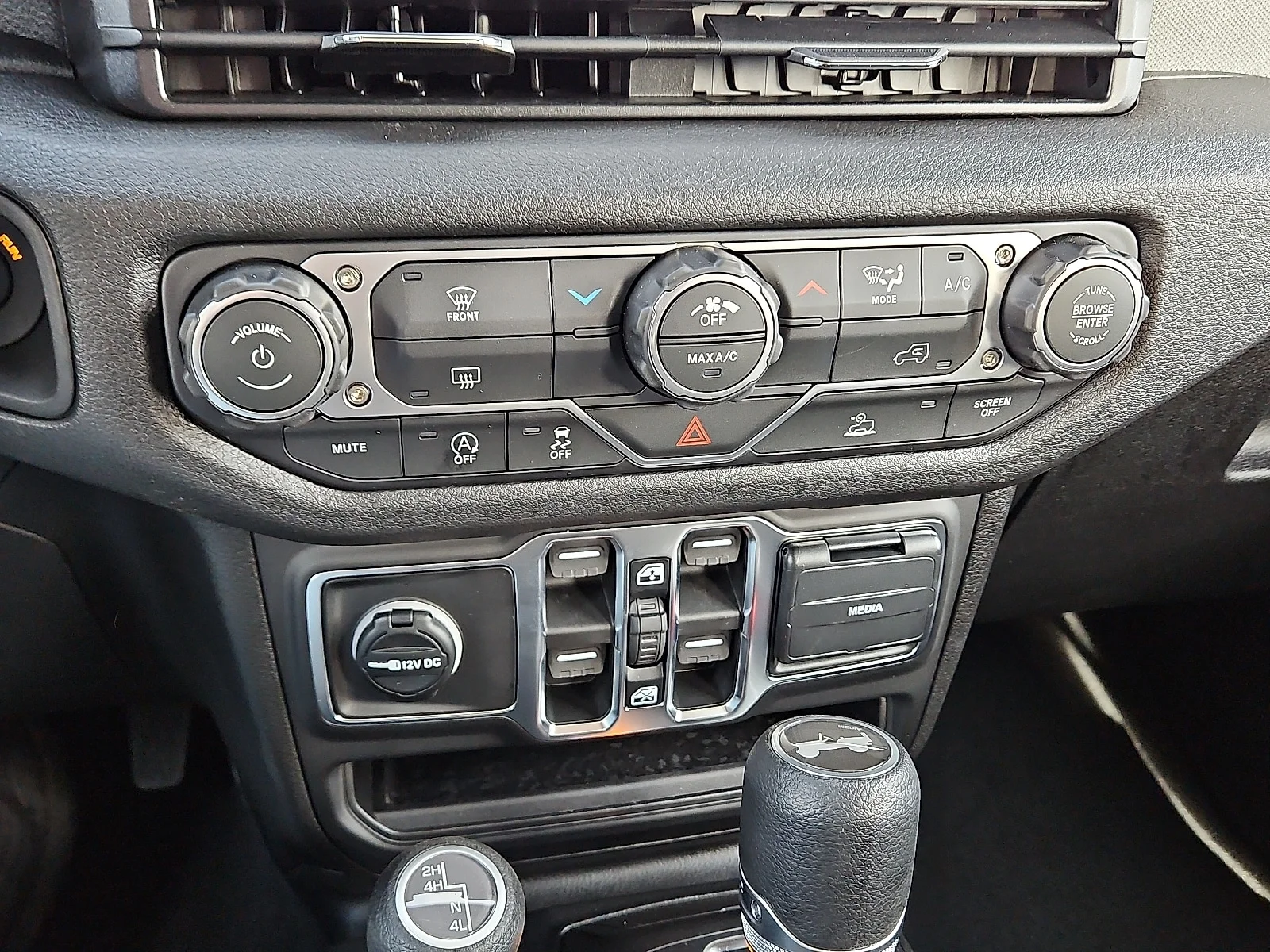 New 2026 Anvil Jeep 4-DOOR SPORT image 13