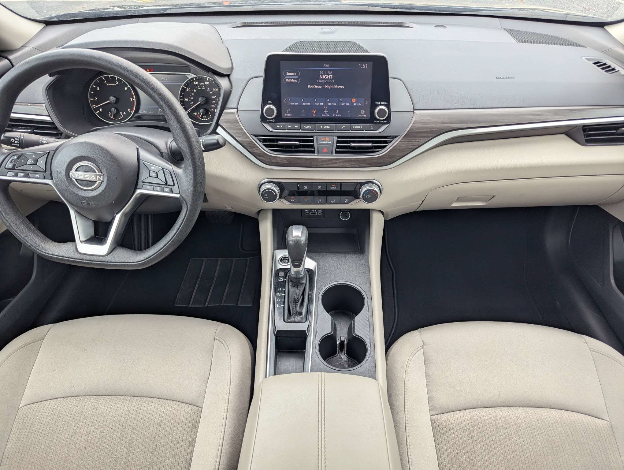 Used 2025 Black Nissan 2.5 SV image 12