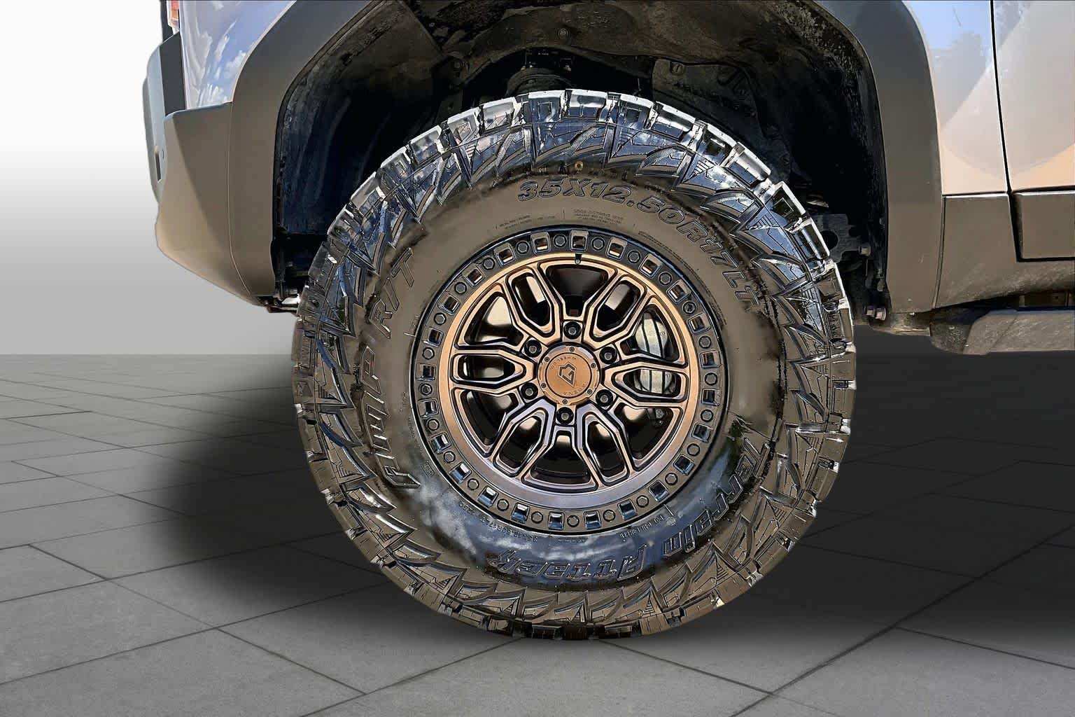 Used 2025 Meteor Shower Toyota 1958 image 11