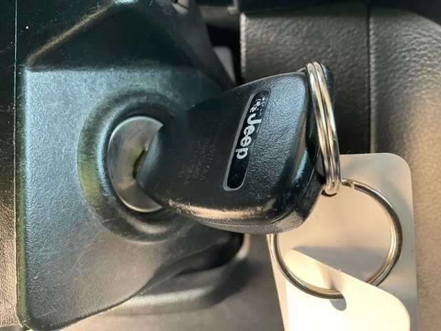 Used 2017 Black Jeep Unlimited Sahara image 32