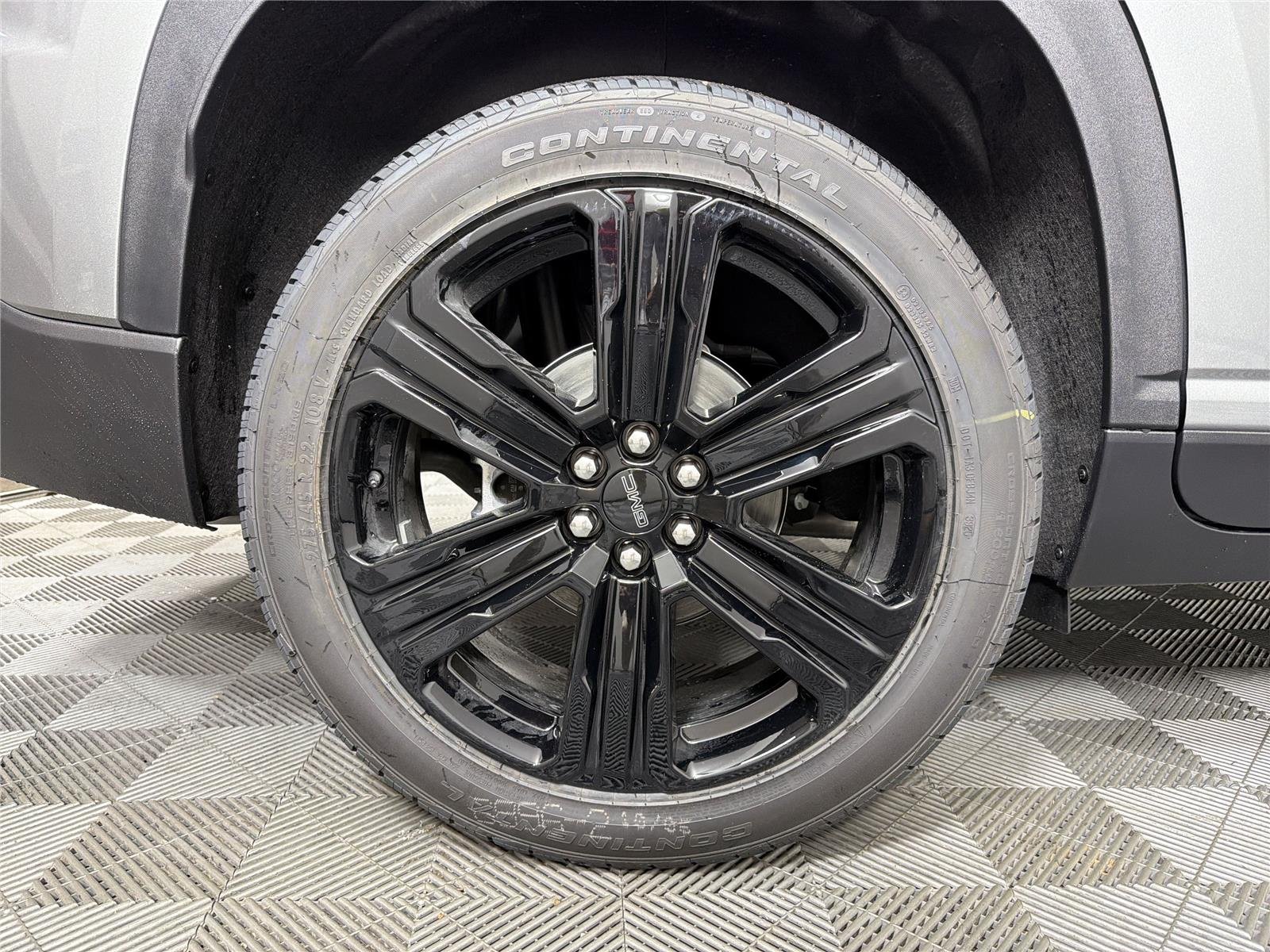 2026 GMC Acadia Elevation - Photo 17