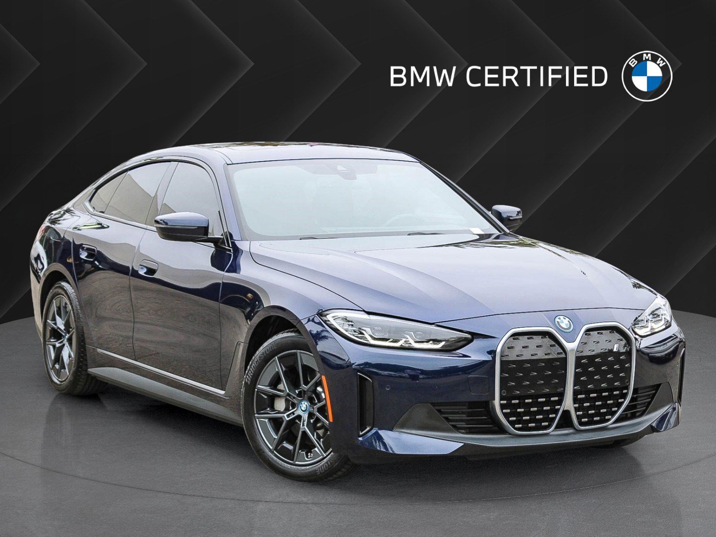 2023 BMW i4 eDrive35's photo