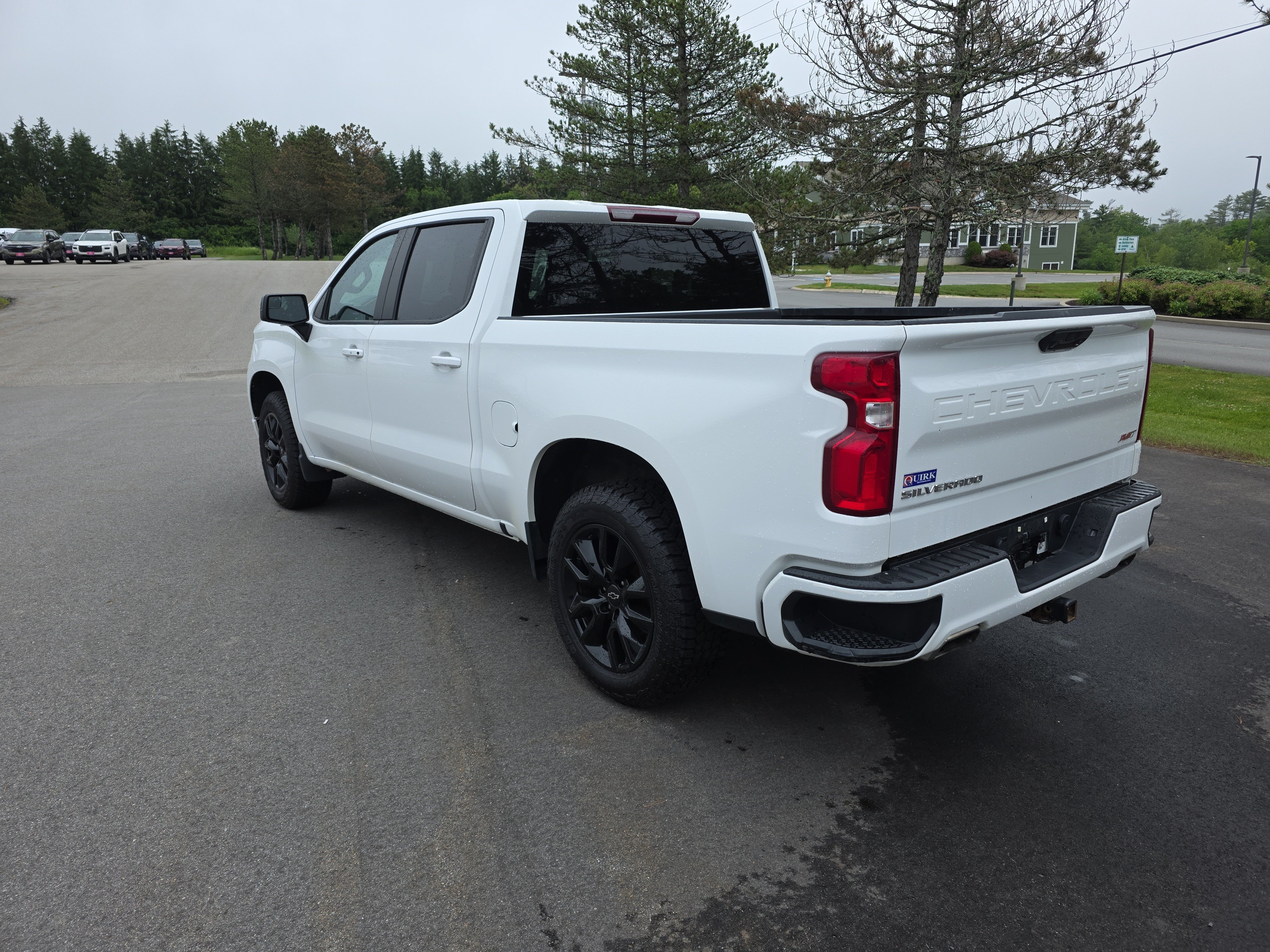 Used 2023 Summit White Chevrolet RST image 3