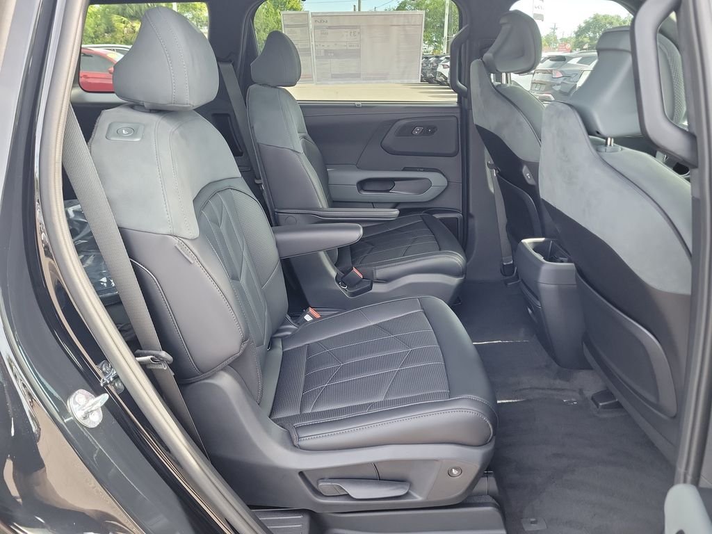 New 2027 Black Kia X-Line SX Prestige image 12