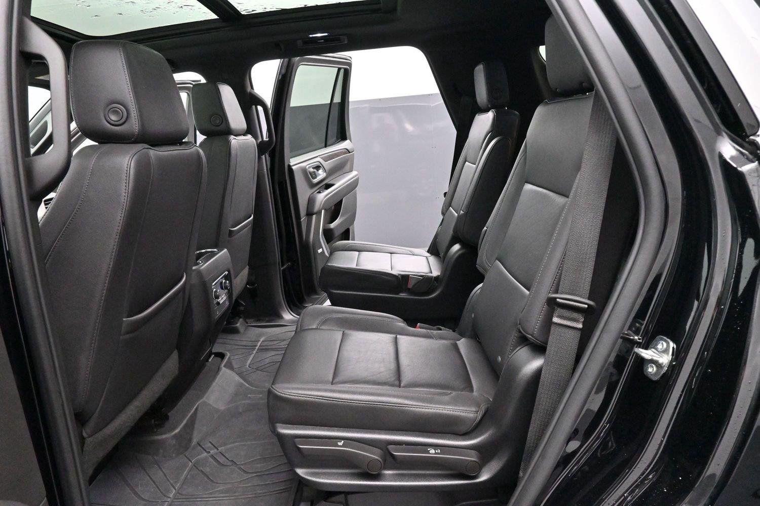 Used 2023 BLACK Chevrolet LT image 36