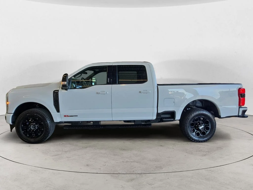 Used 2024 White Ford Lariat image 8