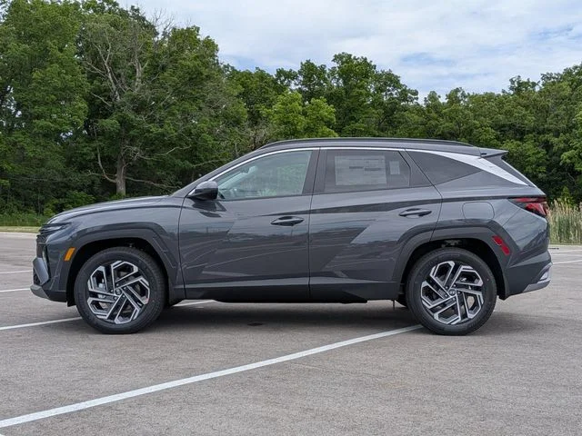 New 2026 Gray Hyundai SEL Plus image 4
