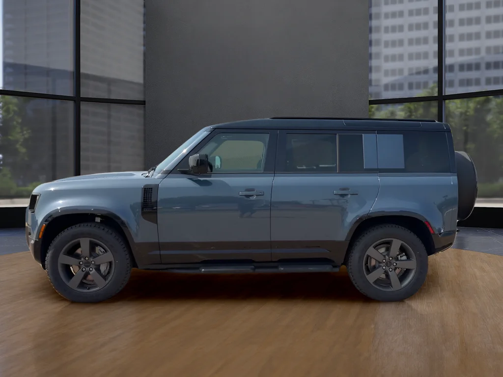 New 2026 Blue Land Rover X-Dynamic SE image 8