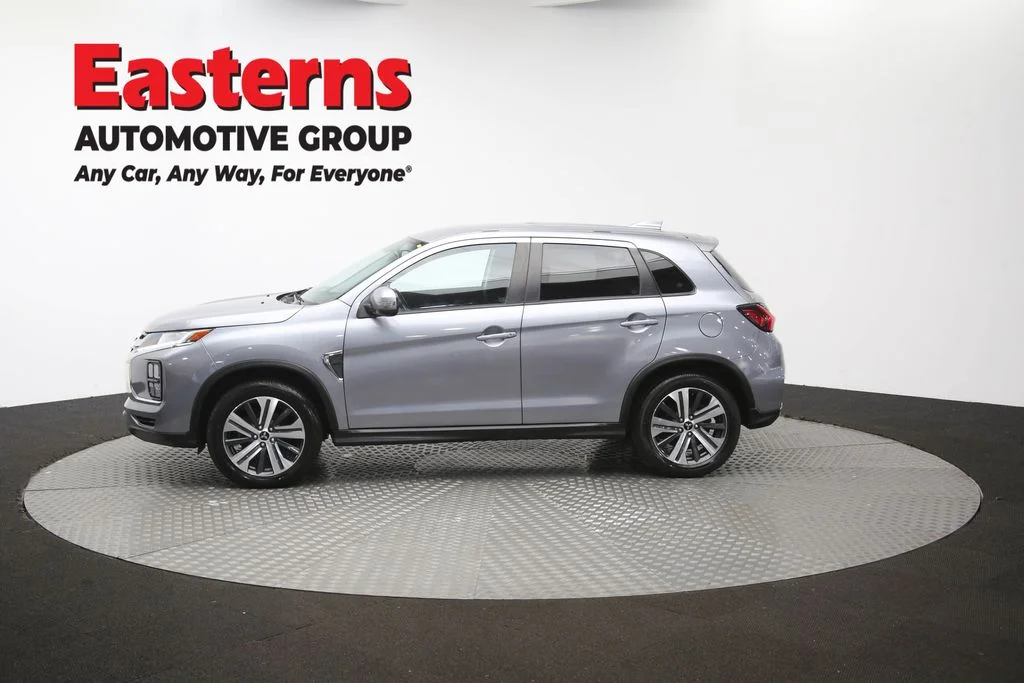 Used 2022 Silver Mitsubishi 2.0 SE image 60