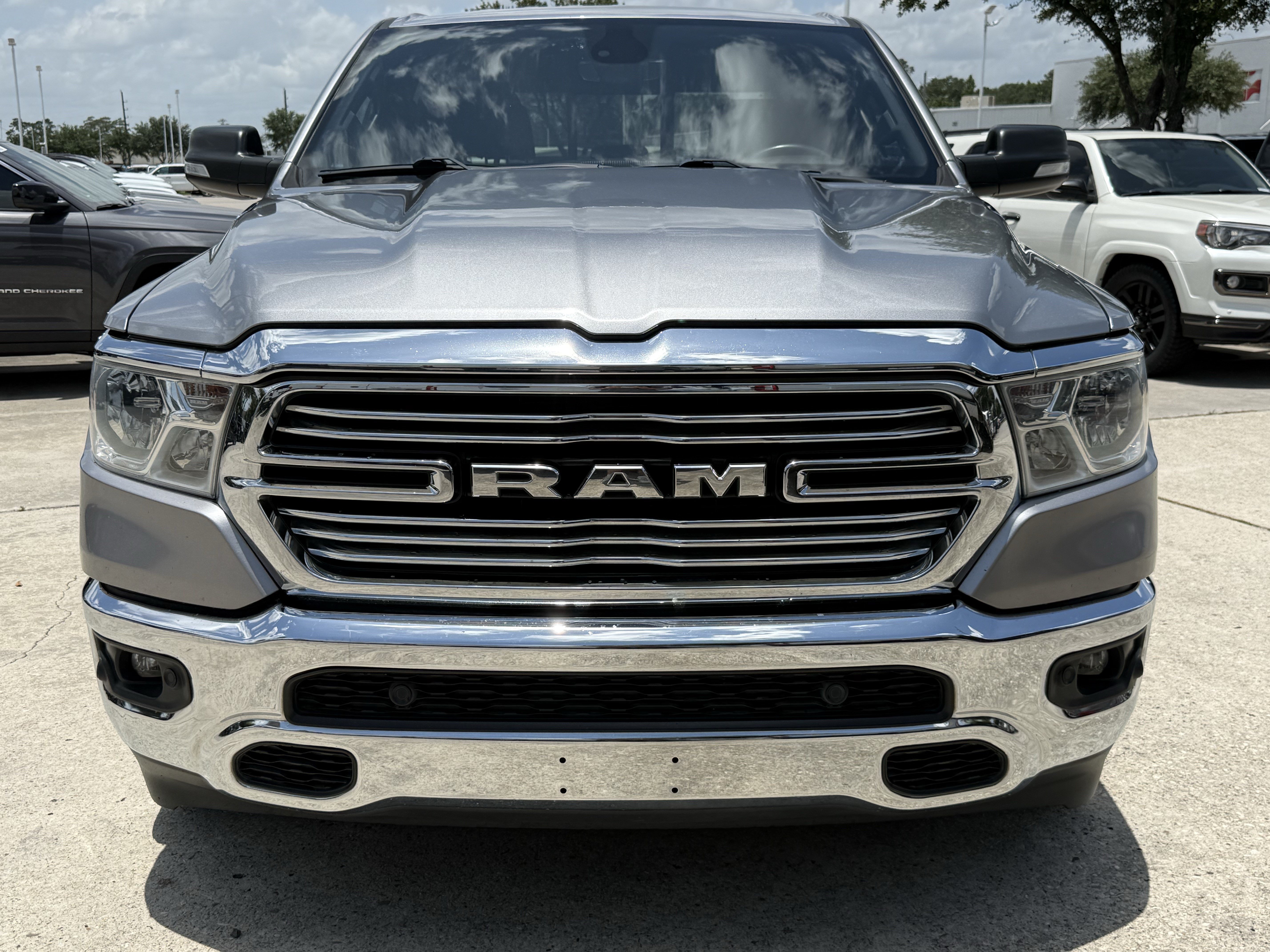 Used 2021 Billet Silver Metallic Clearcoat Ram Lone Star image 9
