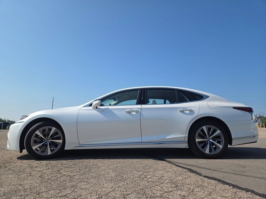 Used 2018 White Pearl Lexus 500 Base image 23