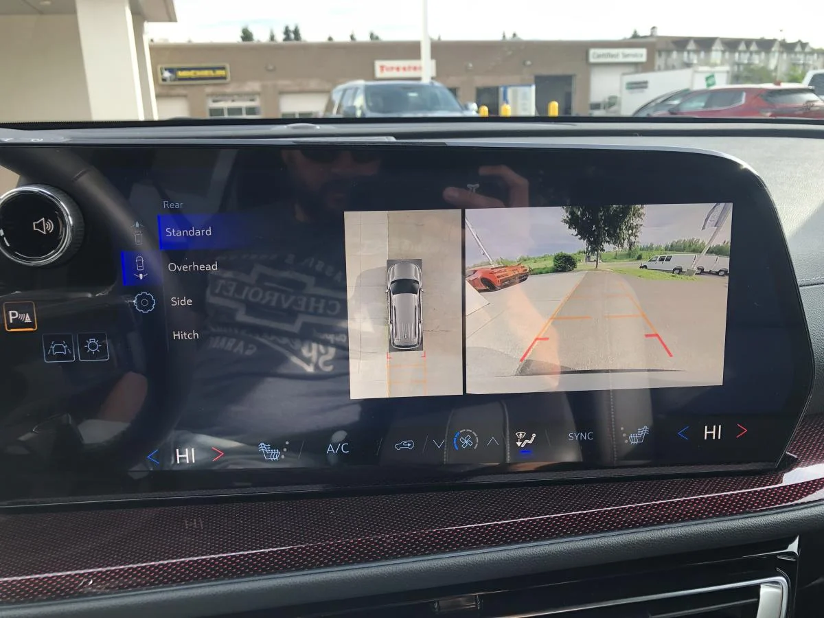 New 2026 Grey Chevrolet Awd 4dr Z71 image 18