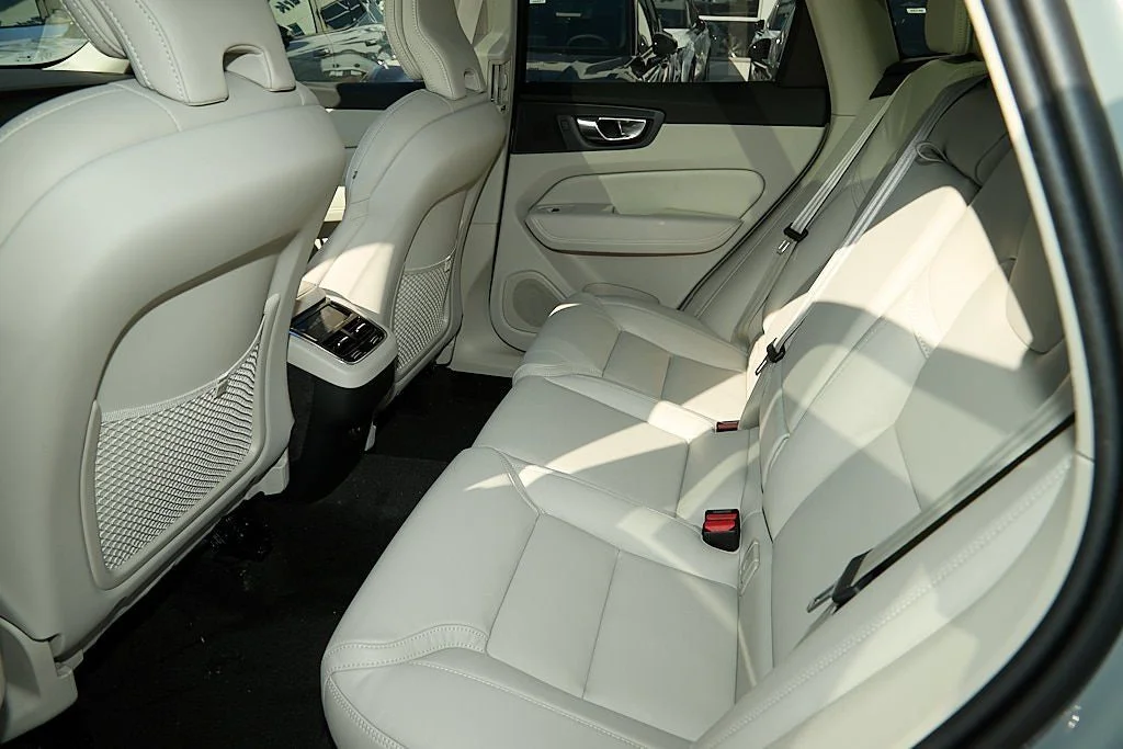 New 2026 Vapour Grey Volvo Ultra image 21