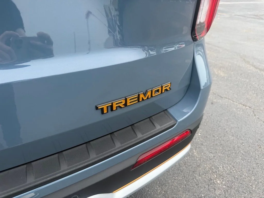 New 2026 Vapor Blue Metallic Ford Tremor® image 47