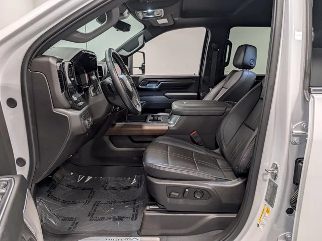 Used 2024 Beige Chevrolet High Country image 12