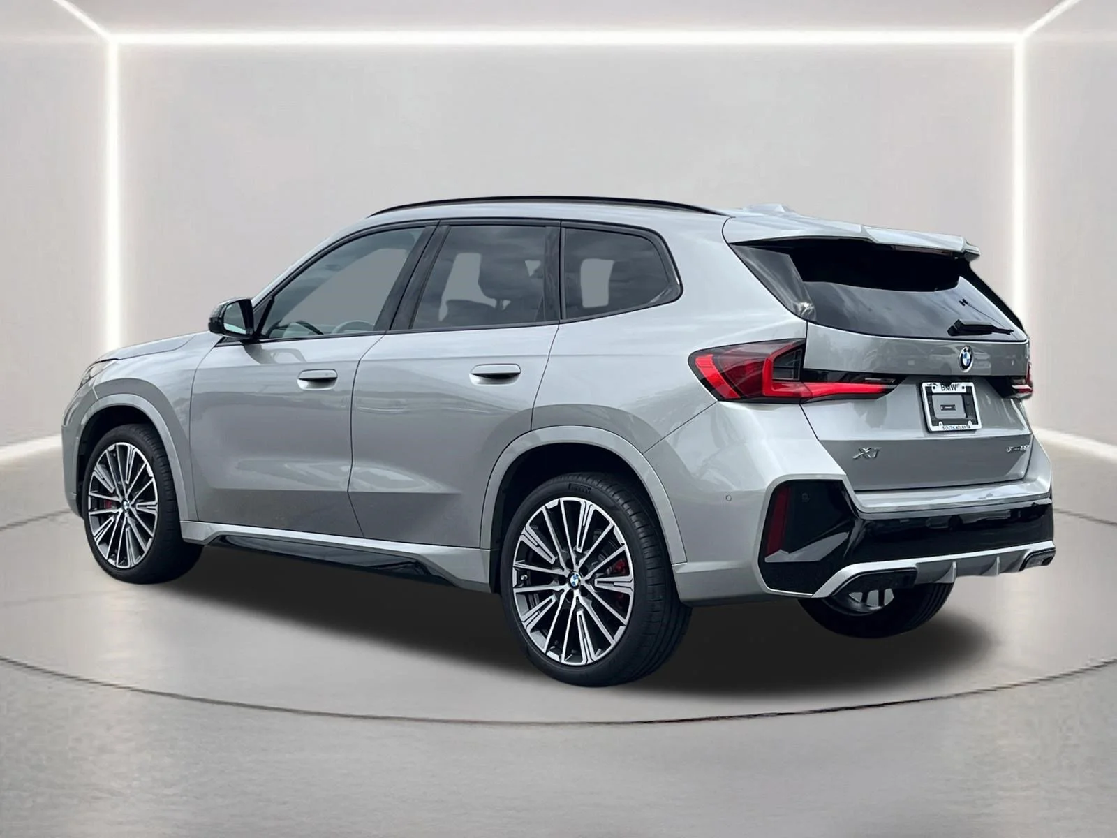 2025 BMW X1 28i - Photo 24