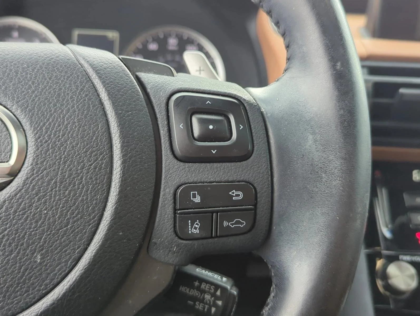 Used 2024 Infrared Lexus IS 350 F SPORT Design image 15