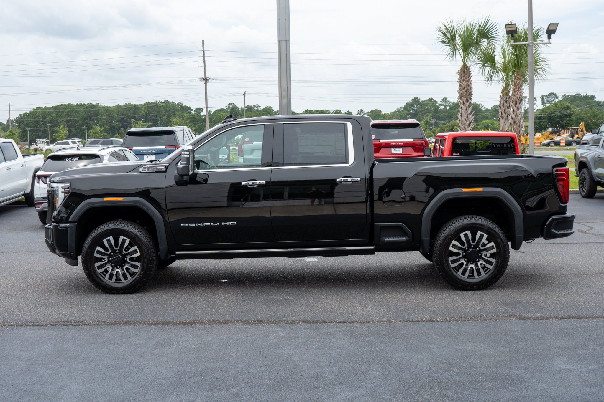 2026 GMC Sierra 2500HD Denali Ultimate - Photo 6
