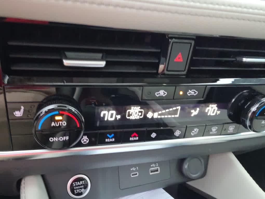 Certified Used 2023 Pearl White Tricoat Nissan SL image 30