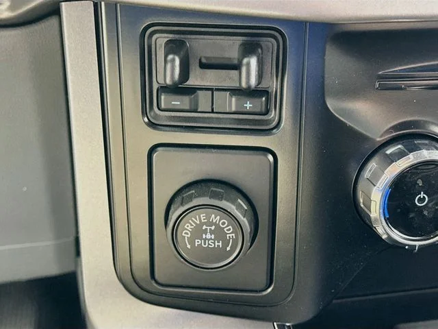 Certified Used 2024 Silver Ford XLT image 20