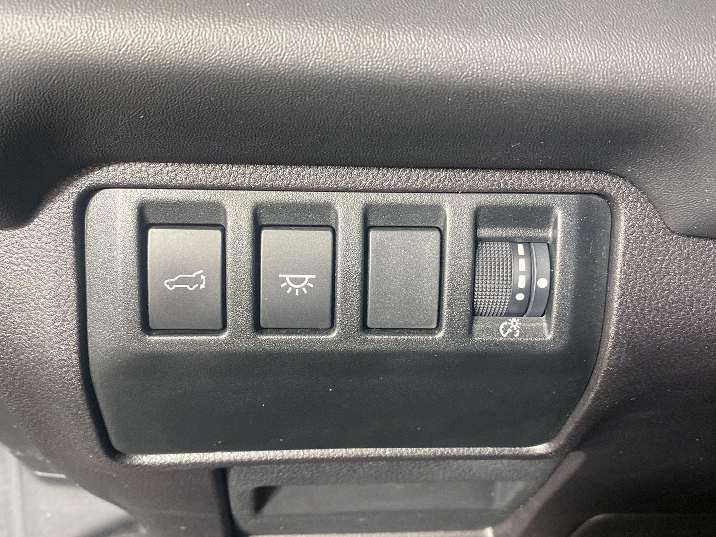 Used 2023 Crystal Black Silica Subaru Onyx Edition image 29