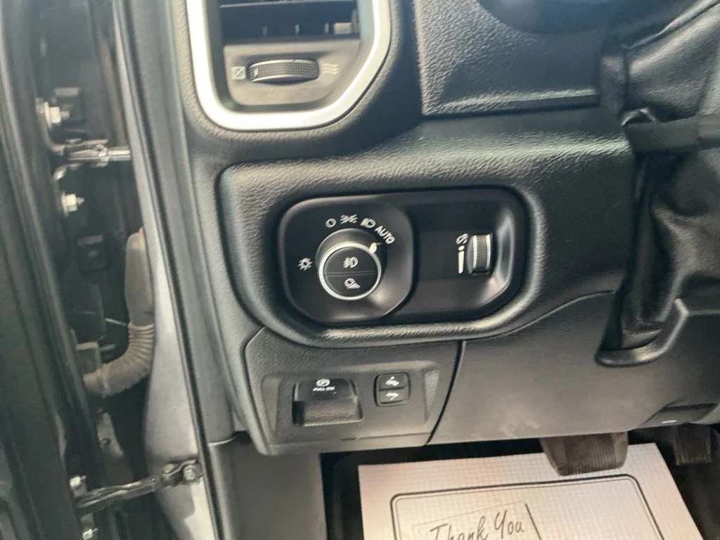 Used 2022 Granite Crystal Clearcoat Metallic Ram Big Horn/Lone Star image 14