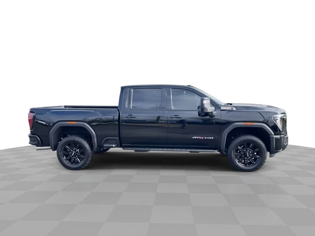 2026 GMC Sierra 3500HD AT4 - Photo 9