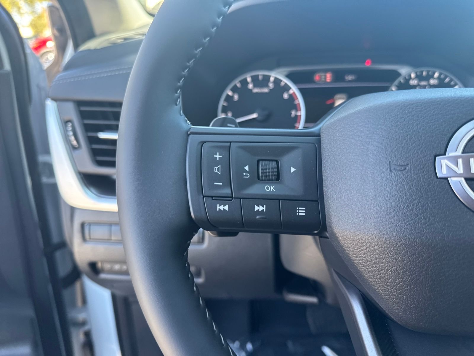 New 2026 Nissan Rogue SV 4D Sport Utility