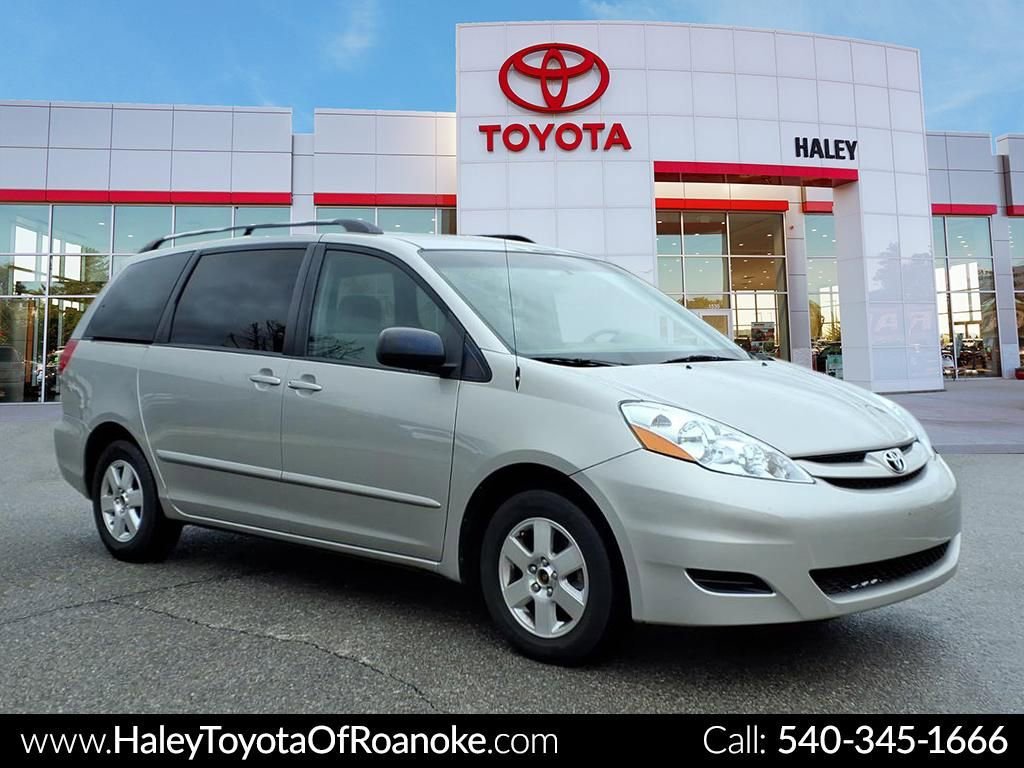 2008 Toyota Sienna LE