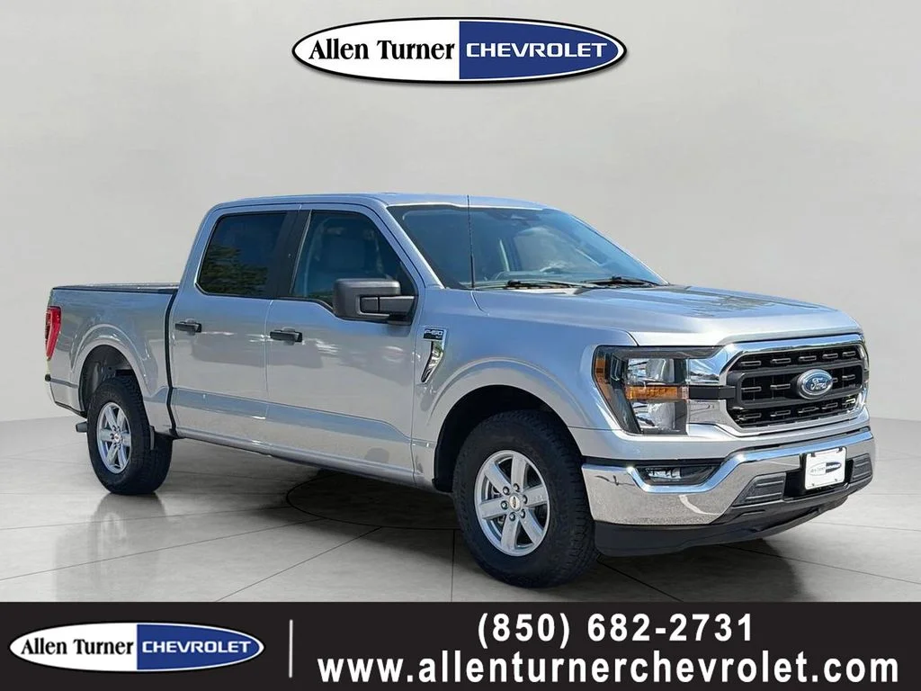 Used 2023 Silver Ford XLT image 1