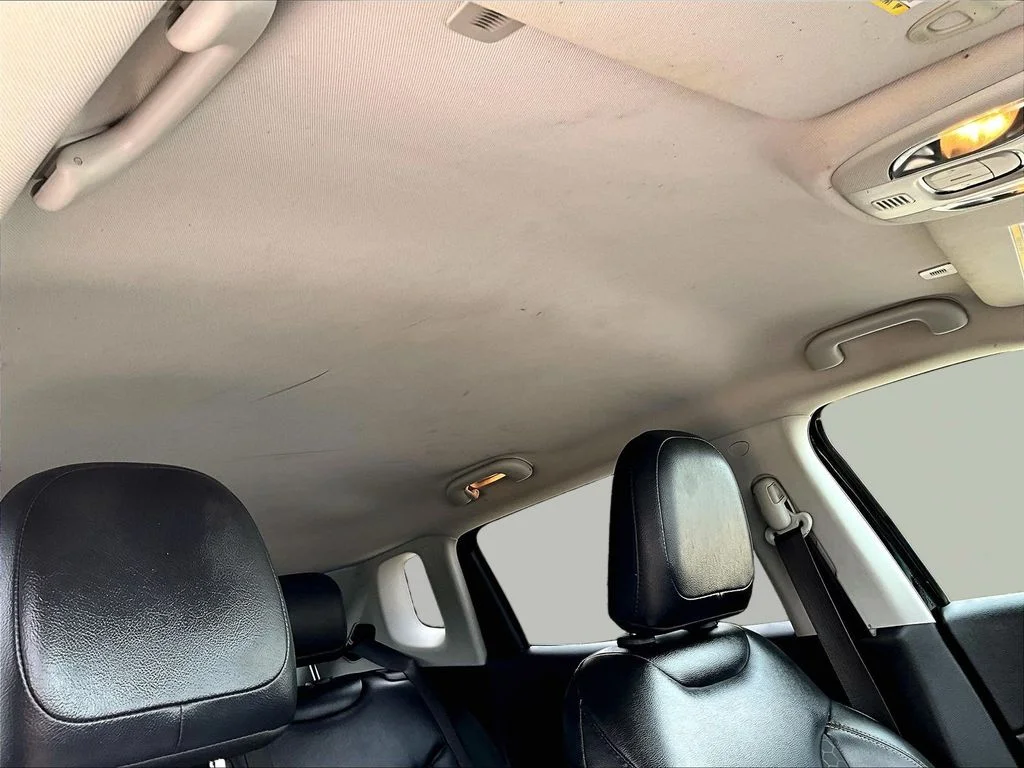 Used 2018 Black Jeep Latitude image 31